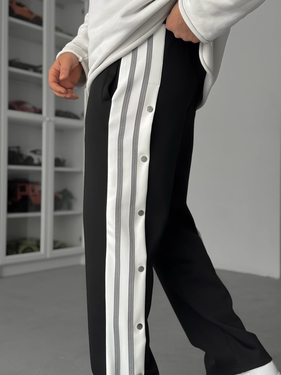 Adidas Sweatpants R9